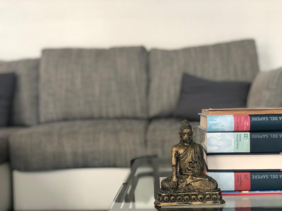 87029House Guest House สกาเลอา ภายนอก รูปภาพ