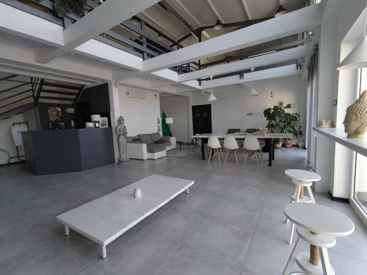 87029House Guest House สกาเลอา ภายนอก รูปภาพ