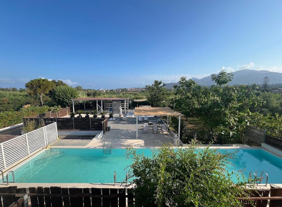 87029House Guest House สกาเลอา ภายนอก รูปภาพ